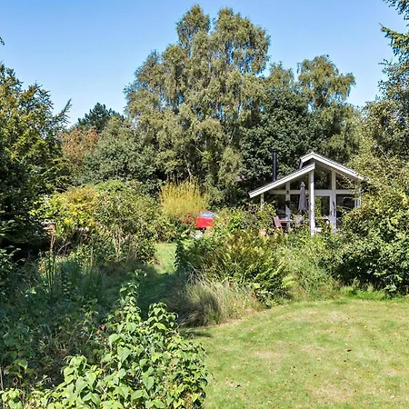 4 Bedroom Stunning In Grenaa Feriehus *